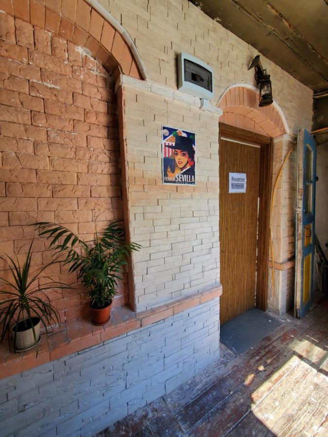El Hostal Tbilisi Exterior photo